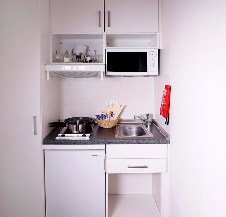 SINGLE STANDARD Room