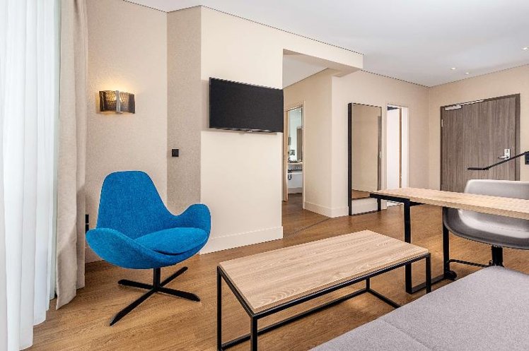 DOUBLE SINGLE USE STANDARD Room