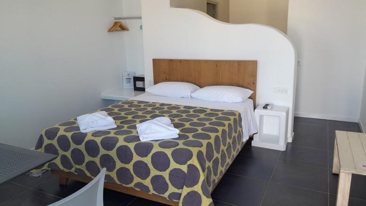 JUNIOR SUITE STANDARD Room