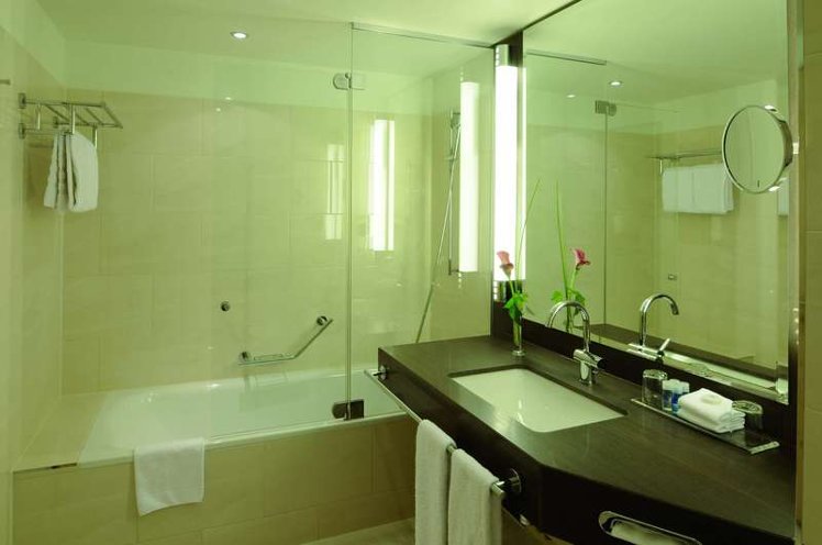 DOUBLE STANDARD Room
