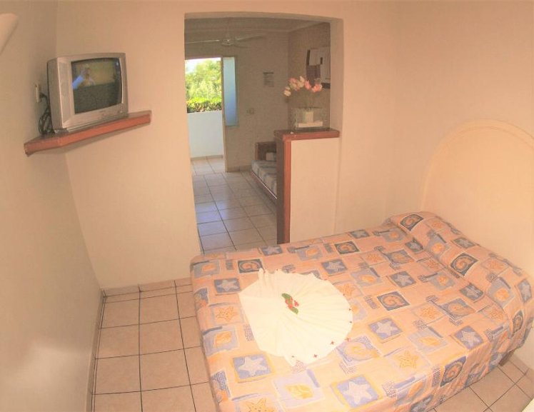 DOUBLE STANDARD Room