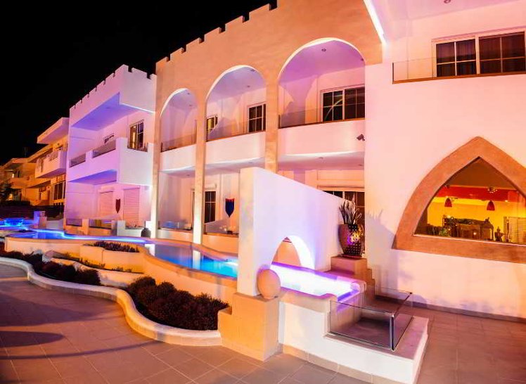Castello di Cavaliere Suites