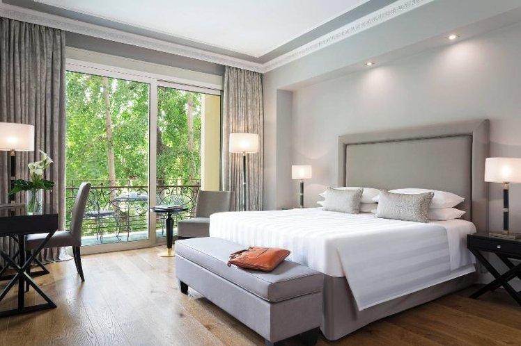 DOUBLE DELUXE GARDEN VIEW Room