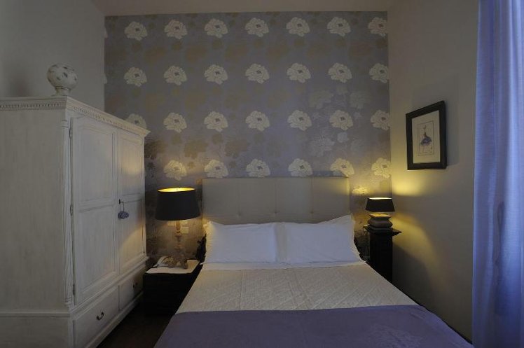 DOUBLE WITH VIEWS Room
