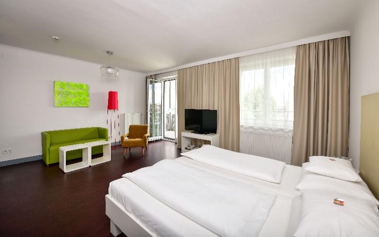 APARTMENT WITH BALCONY Room