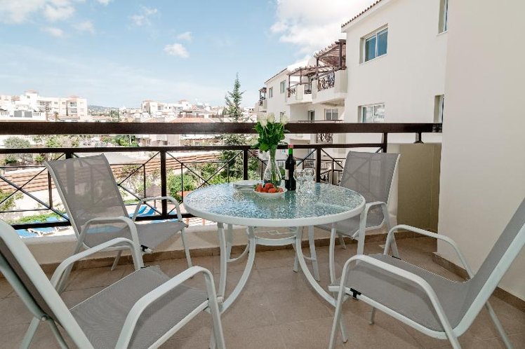 APARTMENT TWO BEDROOMS WITH VIEWS Room