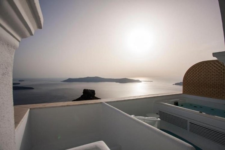 SUITE WITH JACUZZI Room