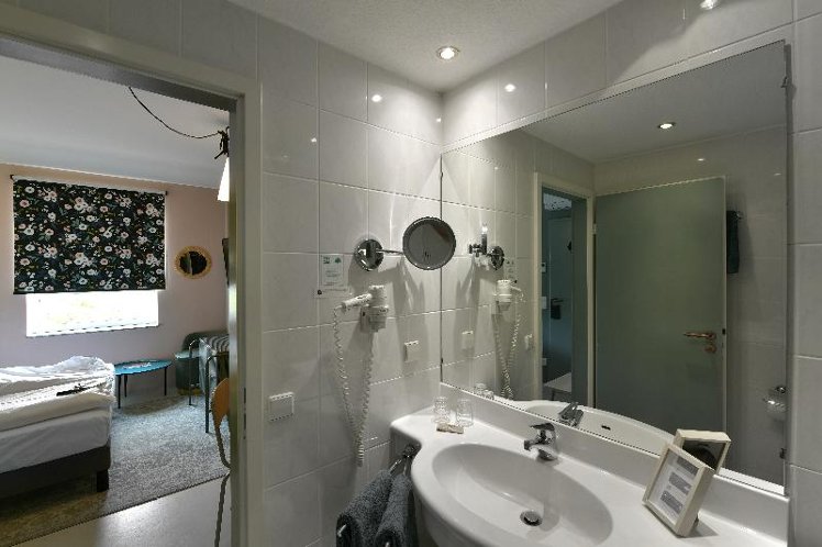 DOUBLE STANDARD Room