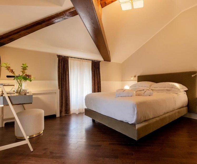 DOUBLE DELUXE Room