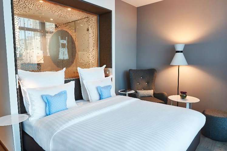 DOUBLE SUPERIOR Room