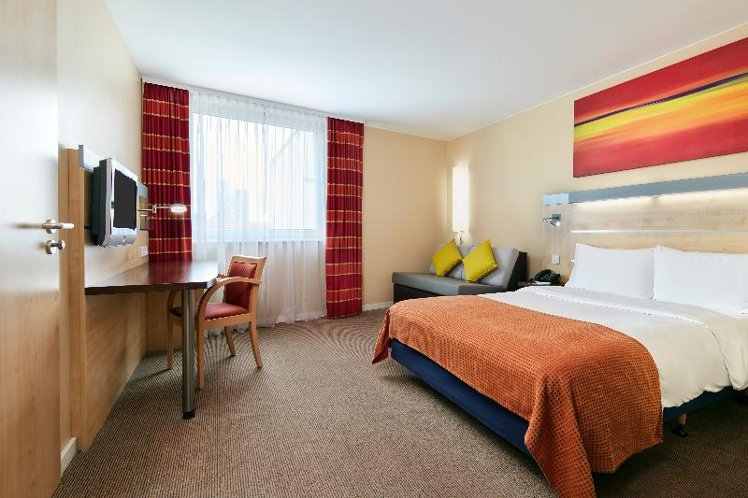 DOUBLE STANDARD Room