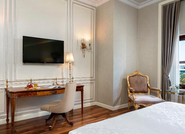 Rixos Pera Hotel