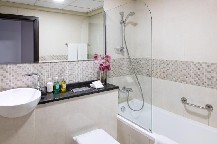STUDIO EXECUTIVE Room