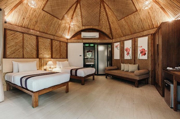 TWIN DELUXE Room