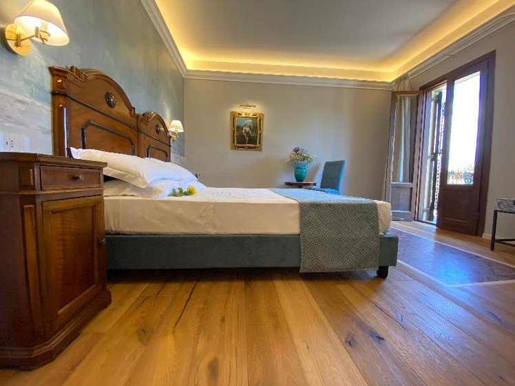 Double or Twin SUPERIOR WITH BALCONY Room