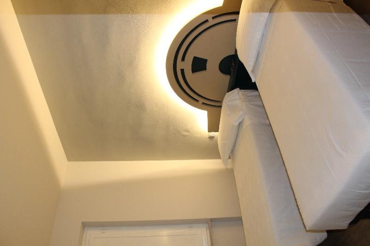 DOUBLE SINGLE USE DELUXE Room