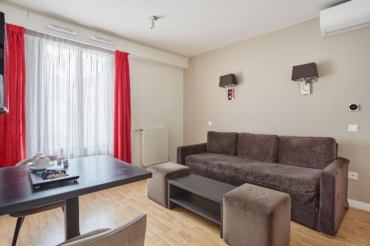 APARTMENT CAPACITY 4 Room