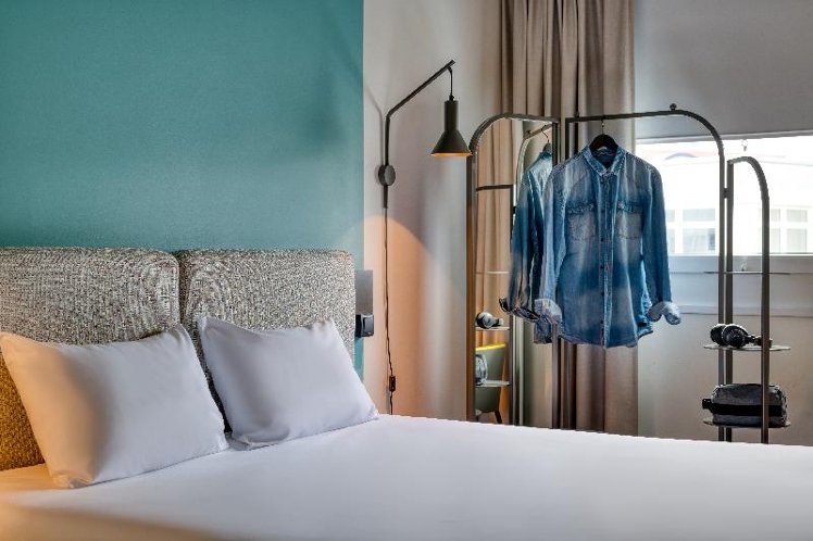 DOUBLE WITH DOUBLE BED Room