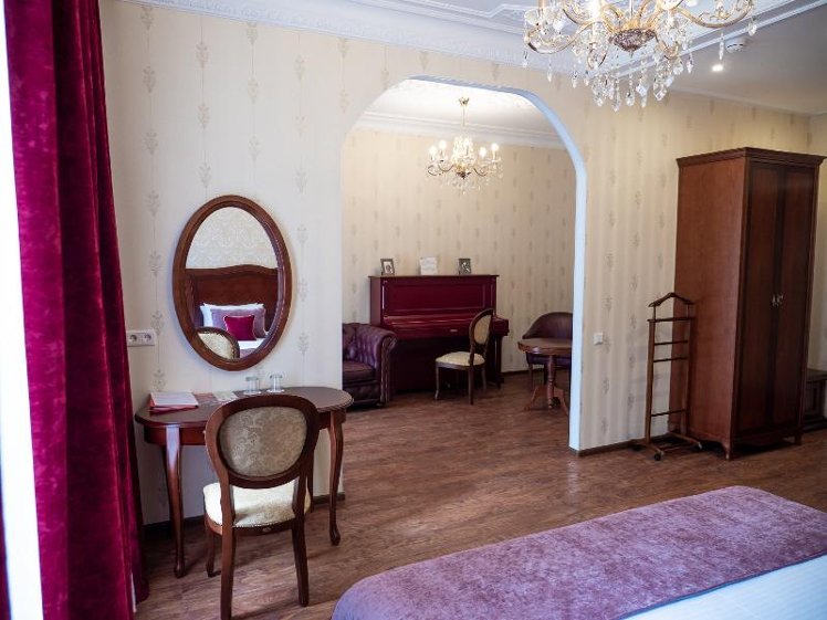 SUITE SUPERIOR Room