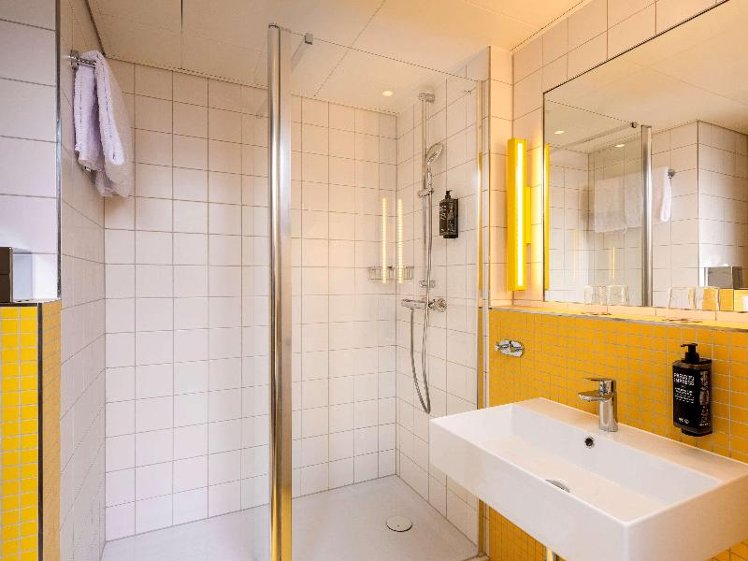 TWIN STANDARD Room