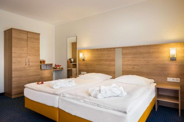 DOUBLE SINGLE USE SUPERIOR Room