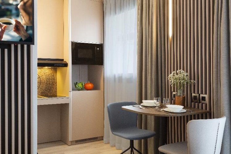 STUDIO DELUXE WITH BALCONY Room
