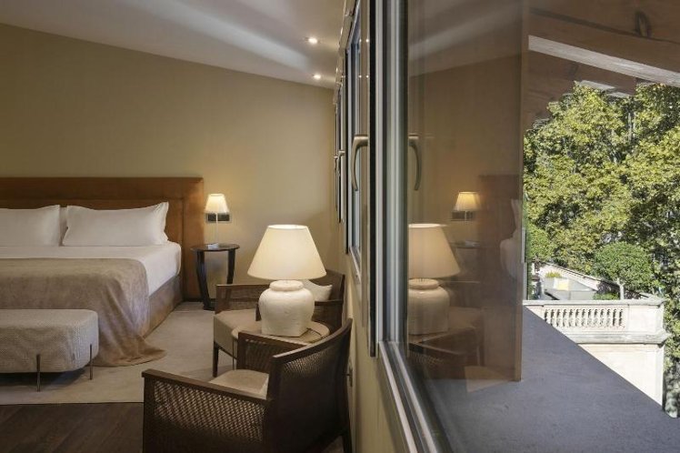 JUNIOR SUITE KING SIZE BED Room