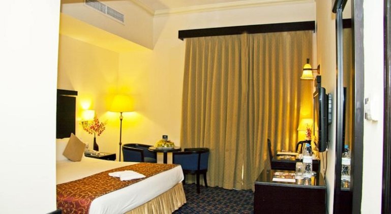 SINGLE STANDARD Room