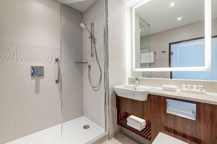 TWIN DELUXE Room