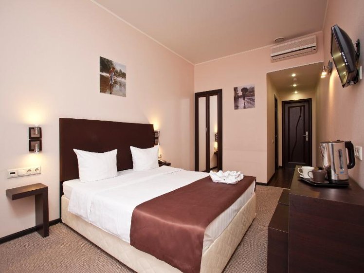 DOUBLE STANDARD Room