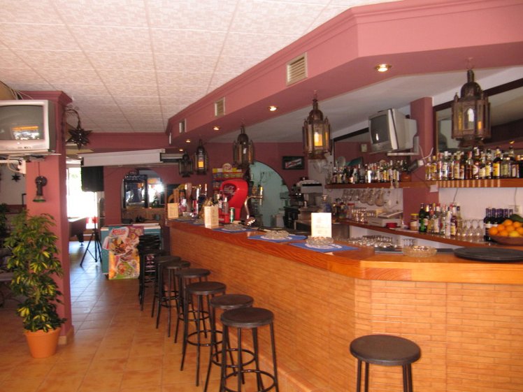 Bar