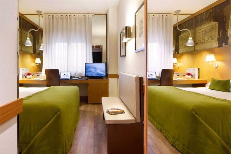 Starhotels Tourist