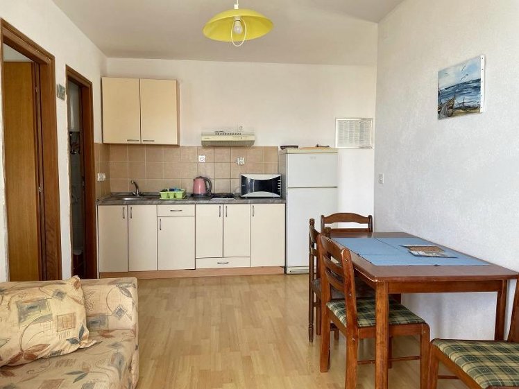 APARTMENT CAPACITY 4 Room