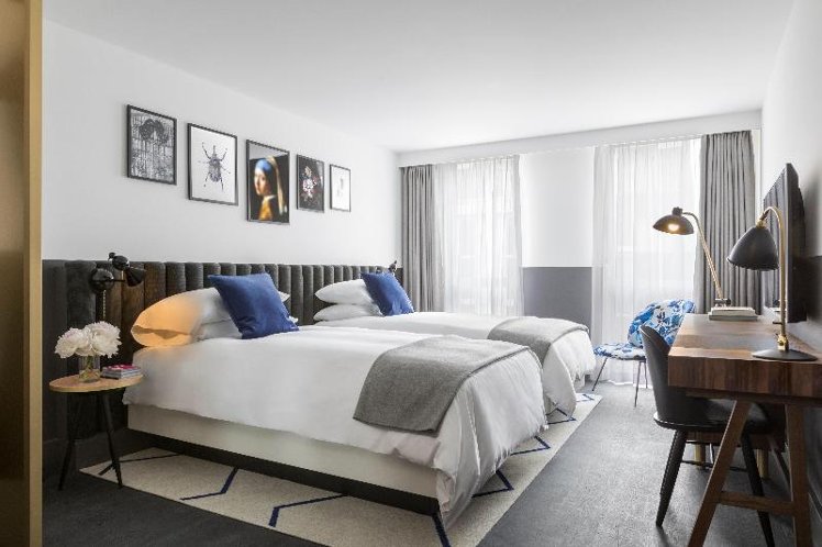 TWIN DELUXE Room