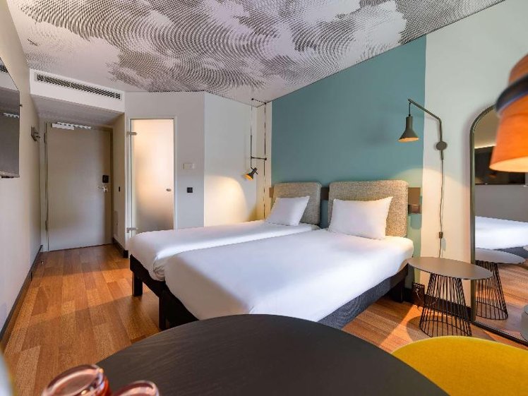 TWIN STANDARD Room