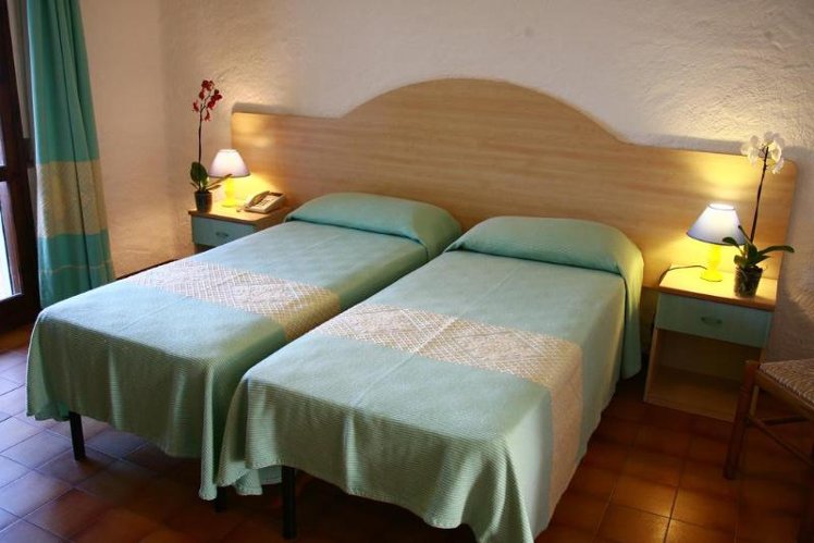DOUBLE STANDARD Room