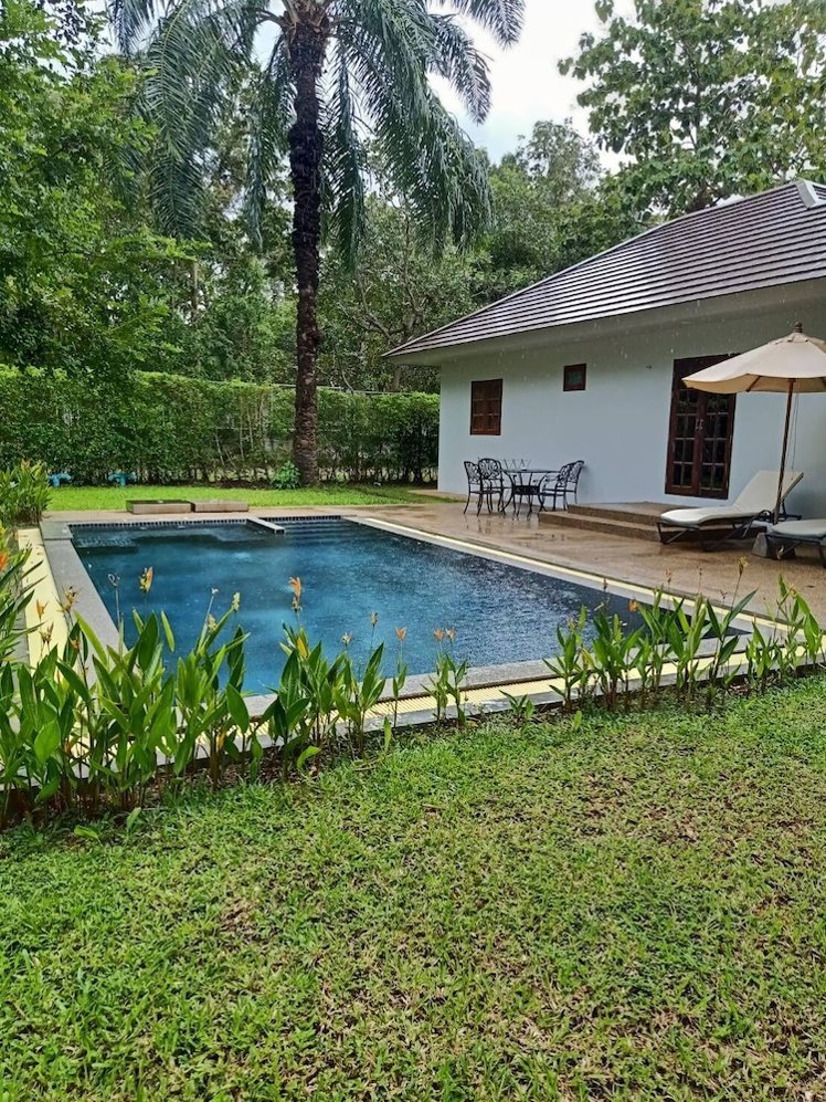 Alisea Pool Villas