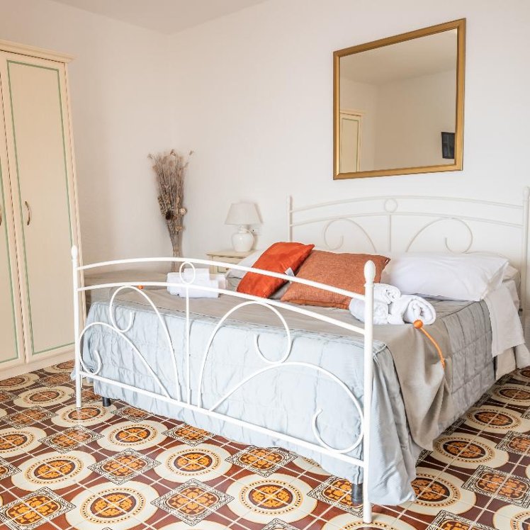 DOUBLE GARDEN VIEW Room