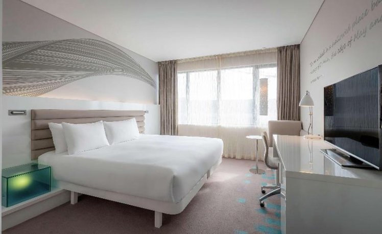 TWIN DELUXE Room