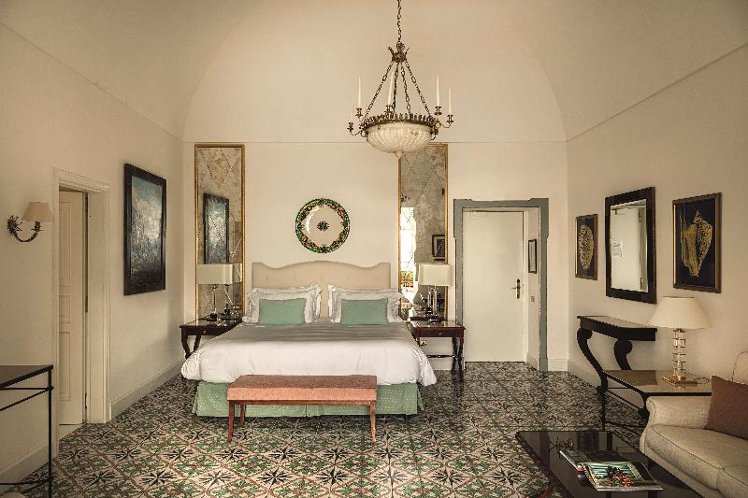 JUNIOR SUITE PREMIUM Room