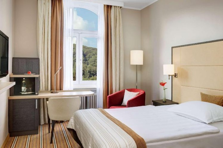SINGLE SUPERIOR Room