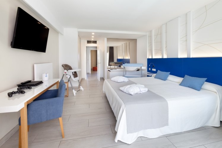 Hotel Playaolid Suites & Apartments