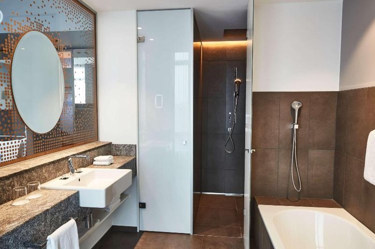 DOUBLE SUPERIOR Room