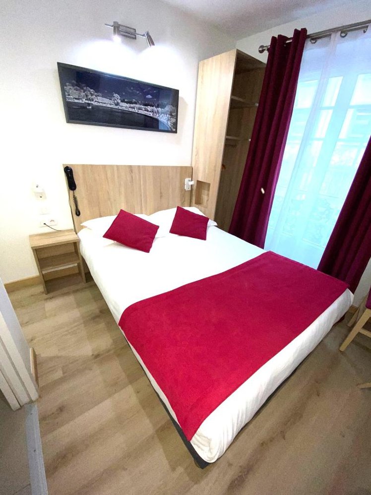 SINGLE STANDARD Room