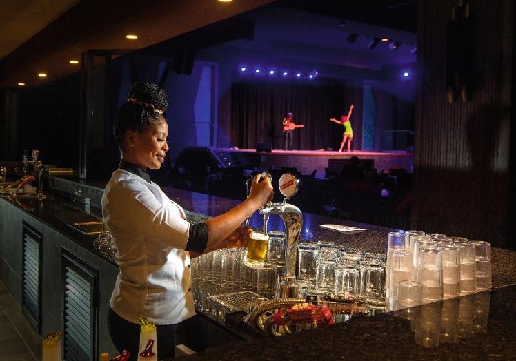 Bar