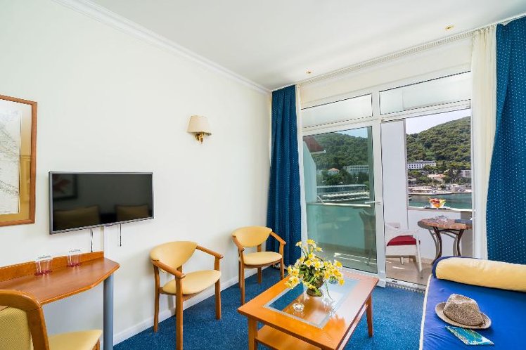 SUITE WITH BALCONY Room