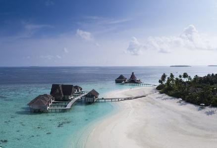 Anantara Kihavah Maldives Villas
