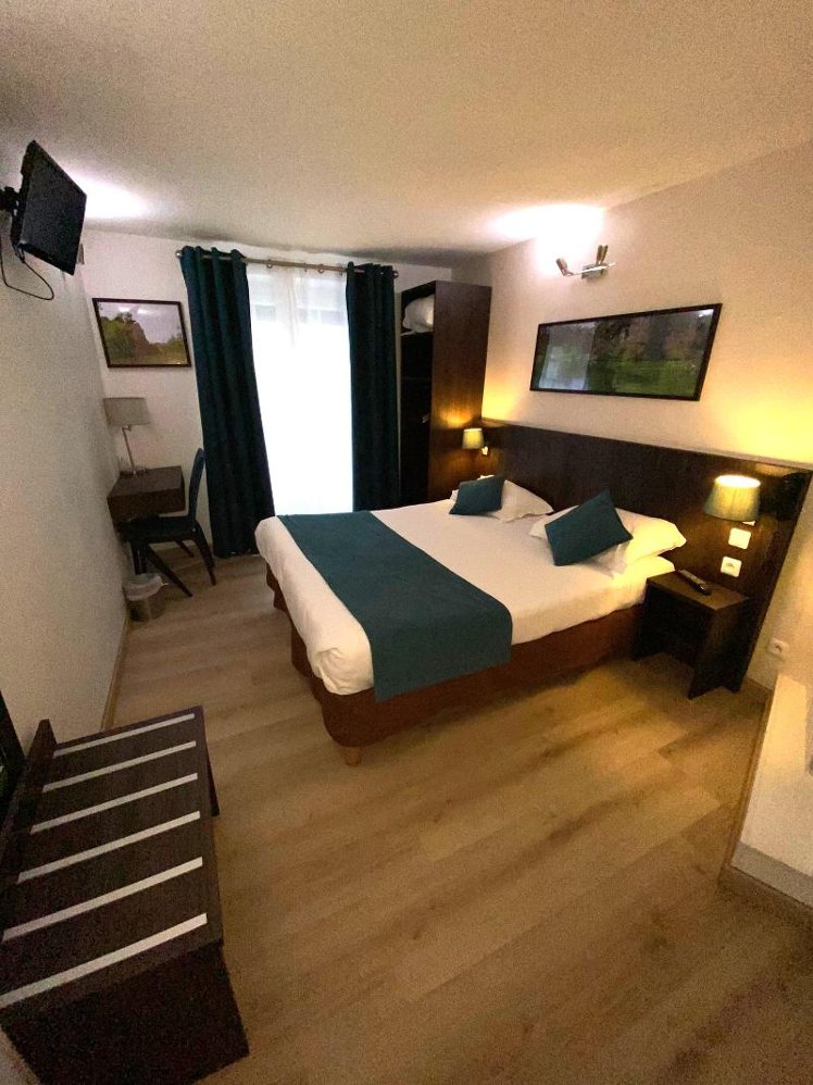 DOUBLE STANDARD Room