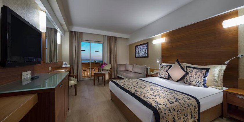 FAMILY ROOM SEA VIEW Room