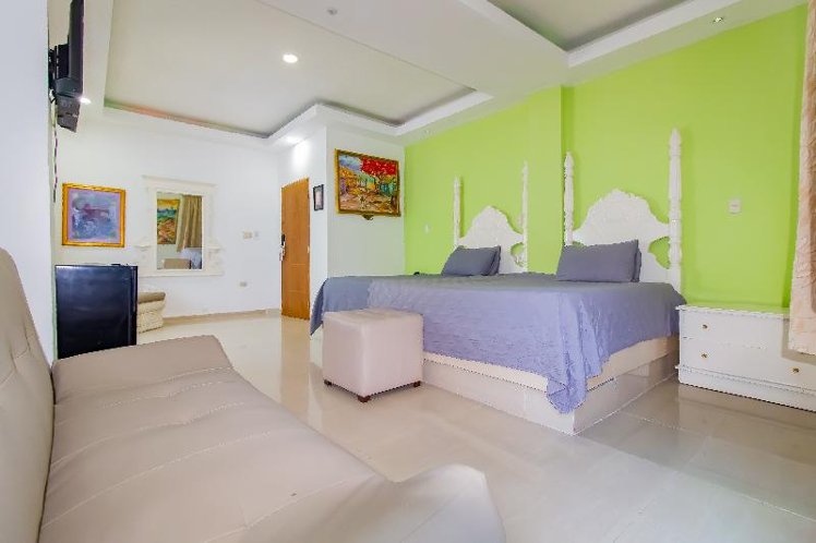 JUNIOR SUITE KING SIZE BED Room